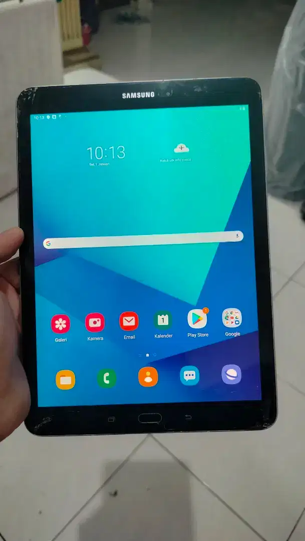 Samsung Tab S3 9.7 T825 Batangan resmi sein minus retak normal murah!