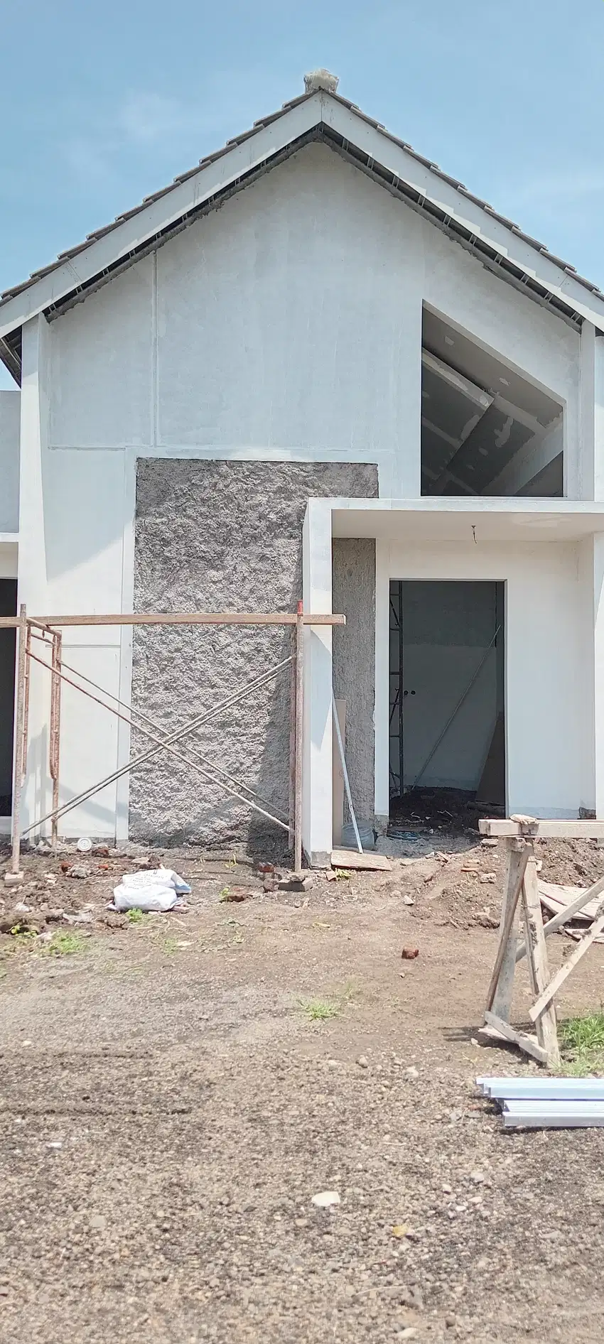 RUMAH ON PROGRESS 80% Promo Cash SHM di dekat Anggaswangi