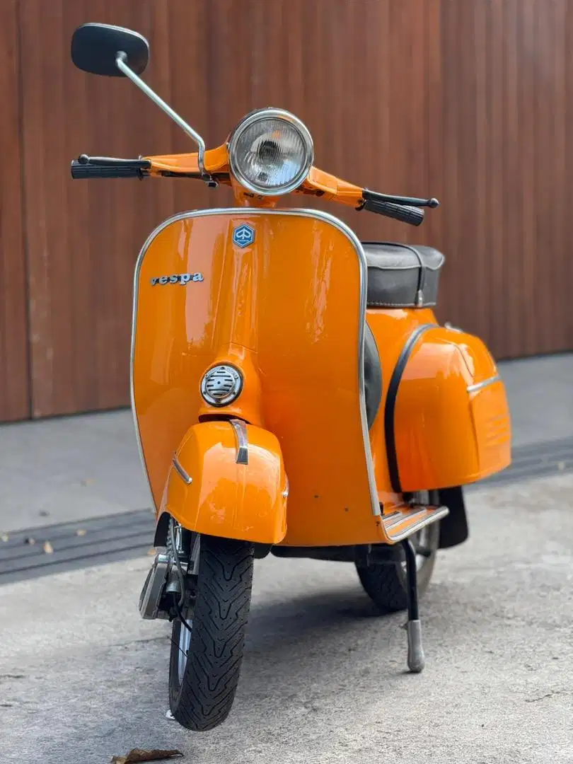 Vespa sprint restorasi