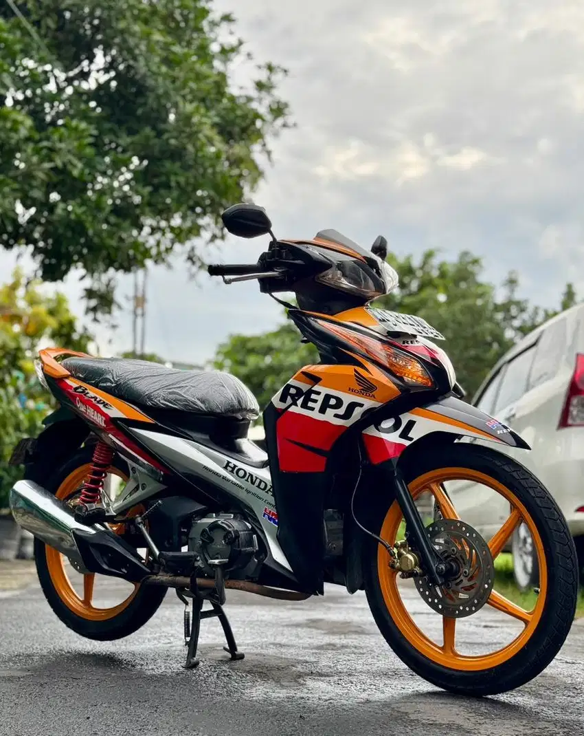 Honda BLADE 125 SE REPSOL PAJAK BARU