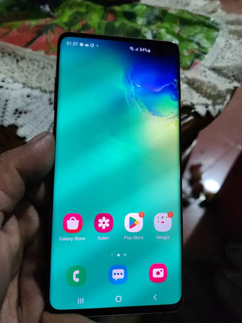 DIJUAL SAMSUNG S10 PLUS RAM 8/512 SUPER MULUS GAN