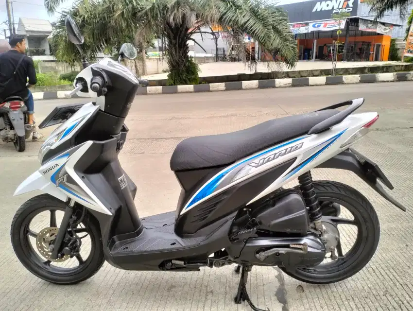 Vario 110 fi ,pajak hidup ,mulus pisan