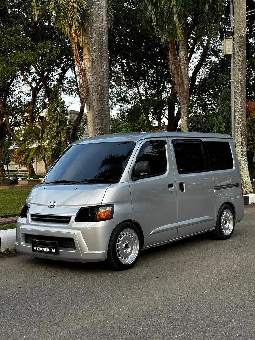 DAIHATSU GRAND MAX MINIBUS 2016