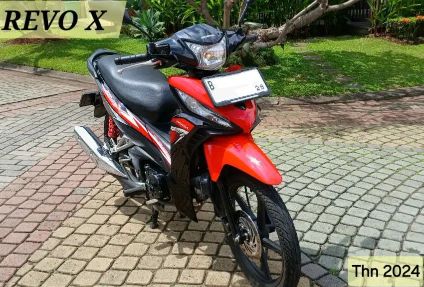 REVO X 2024 Tipe TerTinggi, Velg Racing. REVO 2024