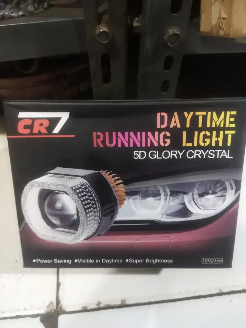 Biled crystal Cr7

Barang baru ( segel)