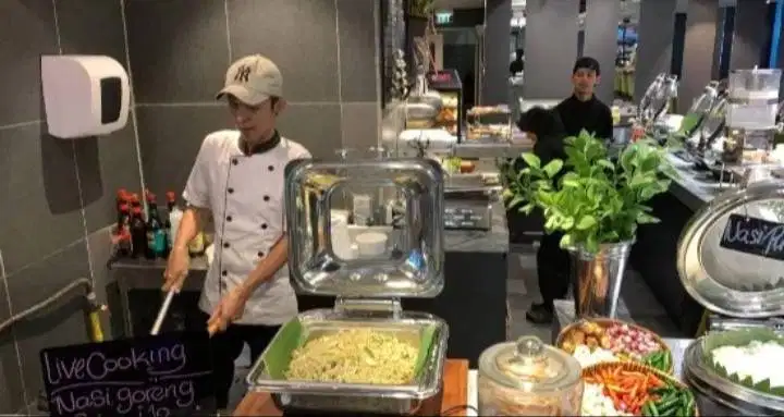 cari pekerjaan restoran, cafe dan hotel