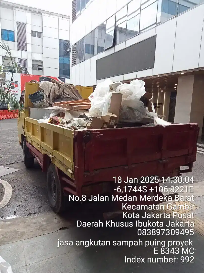 Jasa buang puing sampah