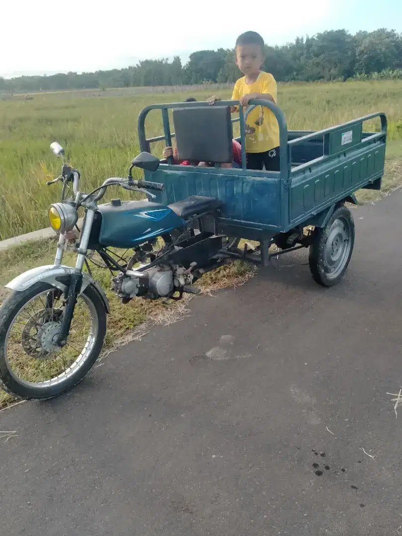 Roda 3 Gardan irit mesin bagus siap kerja