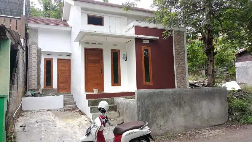 Rumah Baru Sapphire 4 Bisa KPR Madukismo Bantul Yogyakarta