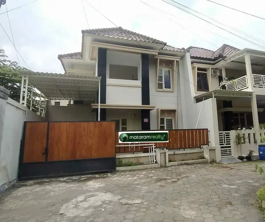 Rumah di Perum dekat UGM dalam ringroad