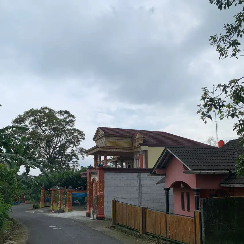 Di jual rumah siap huni