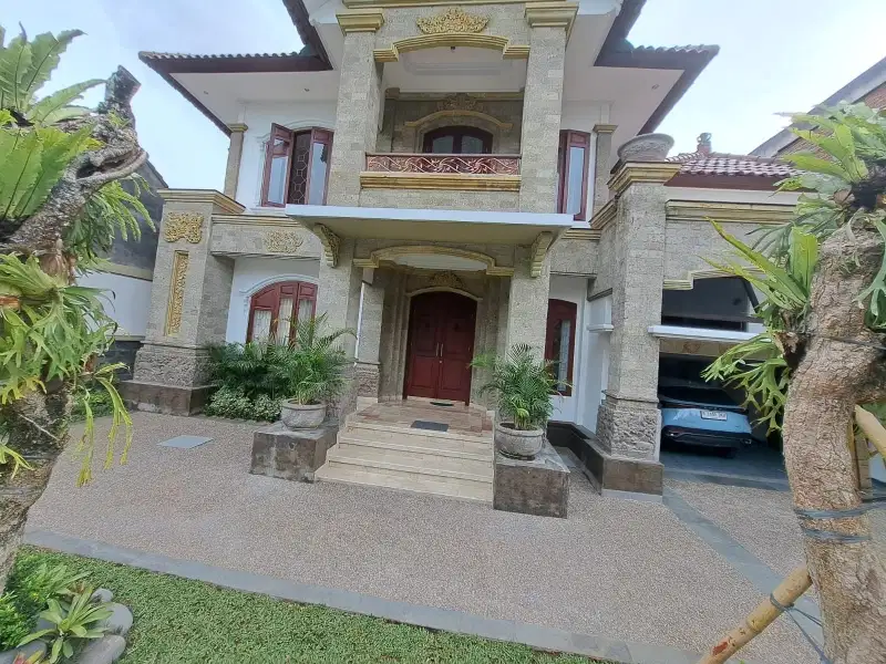 Rumah Luxury Muhammad Yamin Renon Denpasar Bali