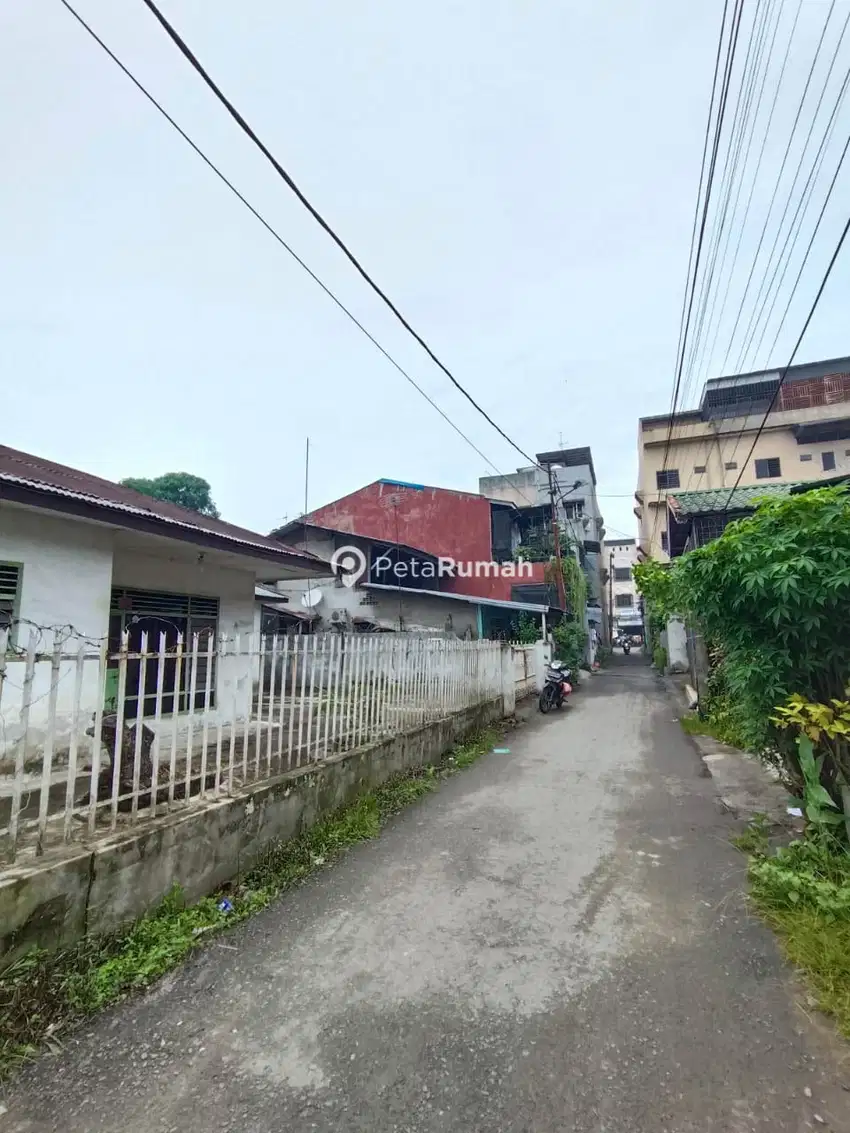 Dijual Rumah Petak Jalan Brigjend Zein Hamid Gang Manggis