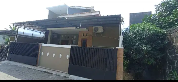 JUAL RUMAH DEKAT KAMPUS UPY PGRI SONOSEWU