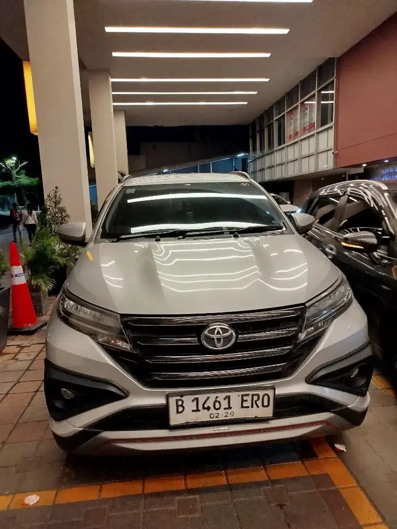 dijual toyota rush trd sportivo 1.5 bensin tahun 2019