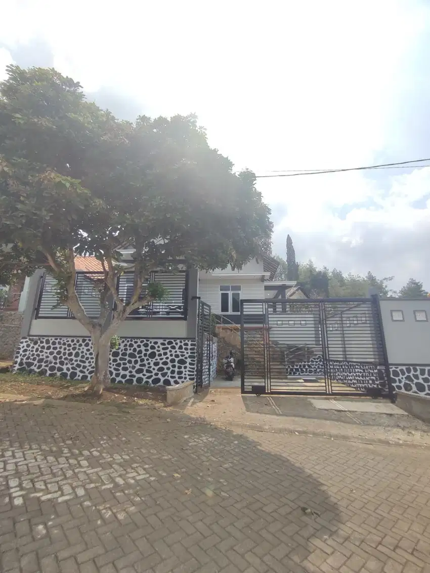 Rumah Villa Murah Puol, Berada di Panderman Hills Full Furnished Kota