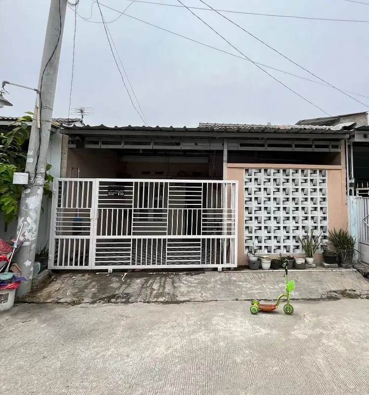 di jual rumah full renovasi siap huni