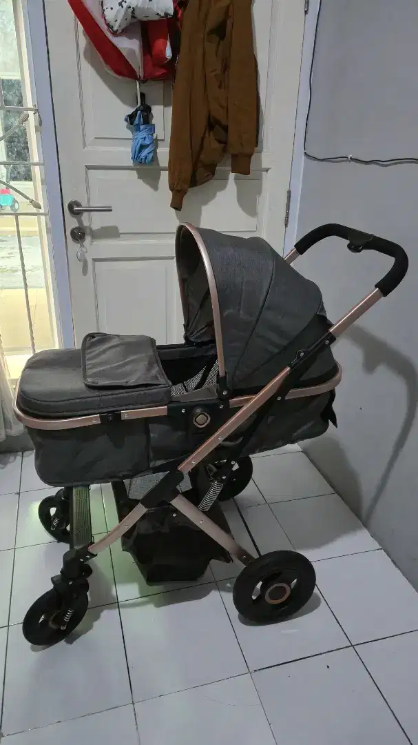 DIJUAL STROLLER CABIN