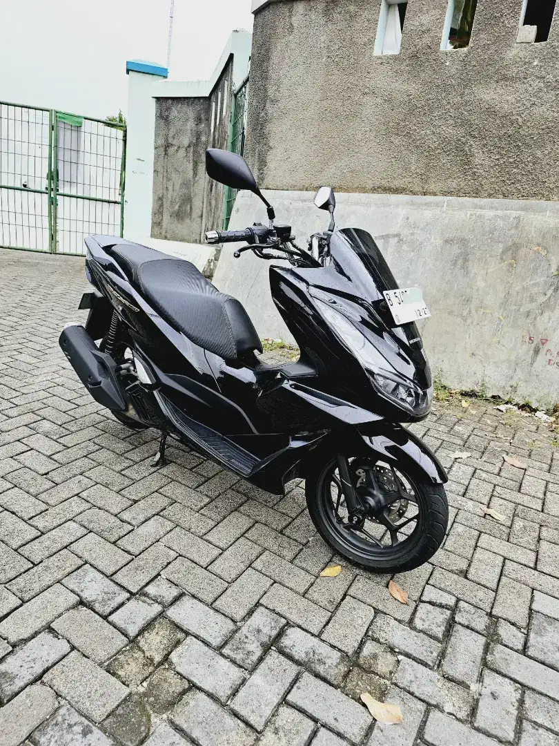 Honda PCX 160 ABS Tahun 2022 DP CUMA 2 JUTA