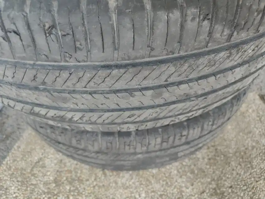 Ban Michelin 235/65/R17