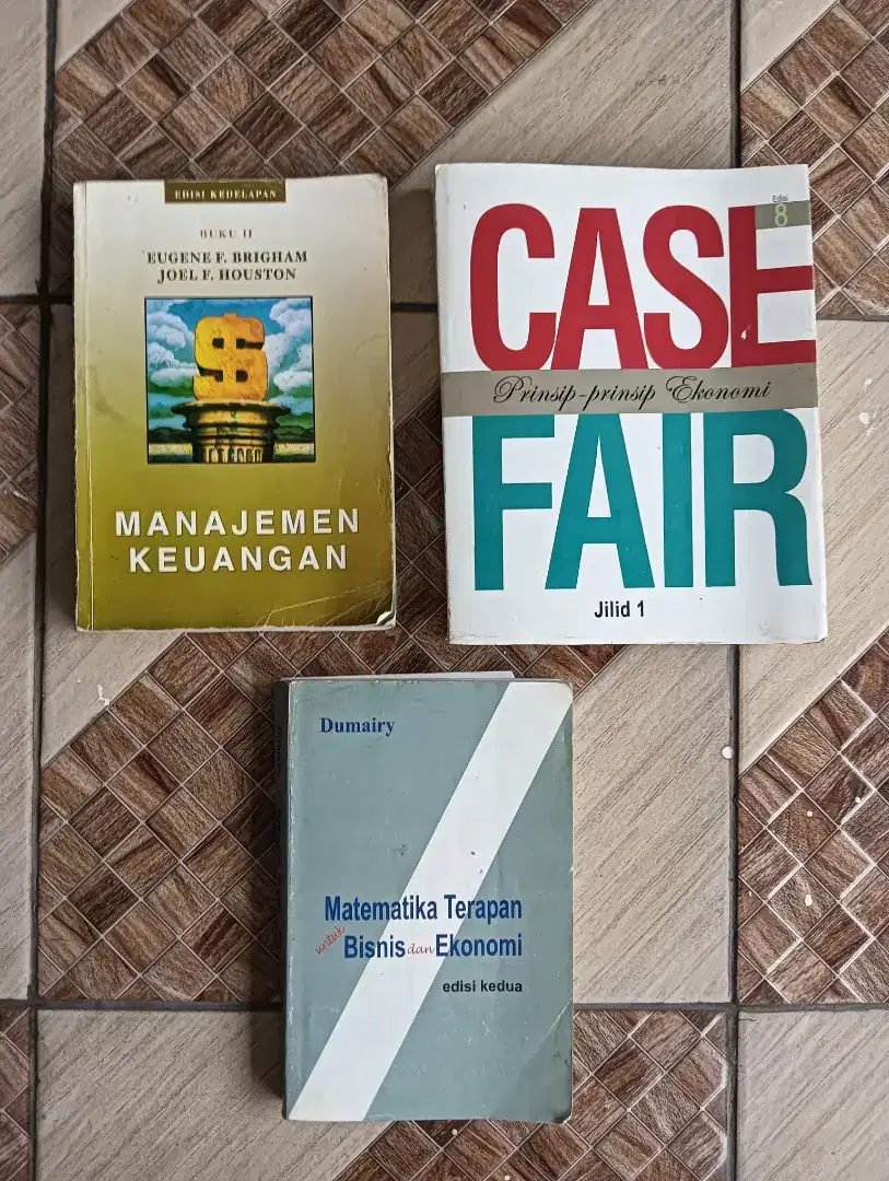 Buku Ekonomi Bisnis