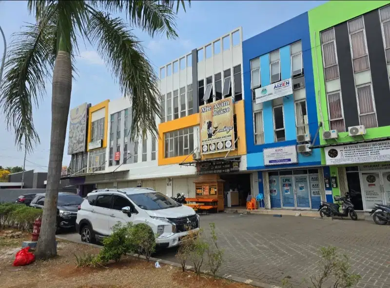 Dijual ruko strategis near  Mall  Mc Donald Jababeka  Cikarang