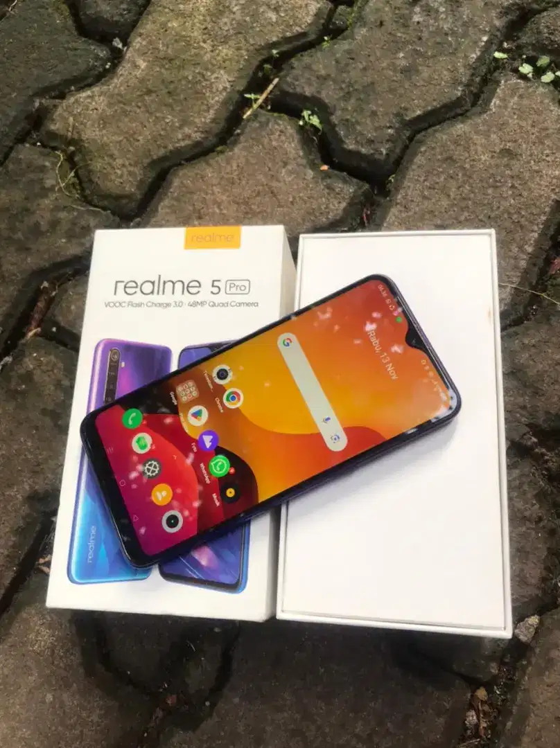 Realme 5 pro Ram 4 / 128gb