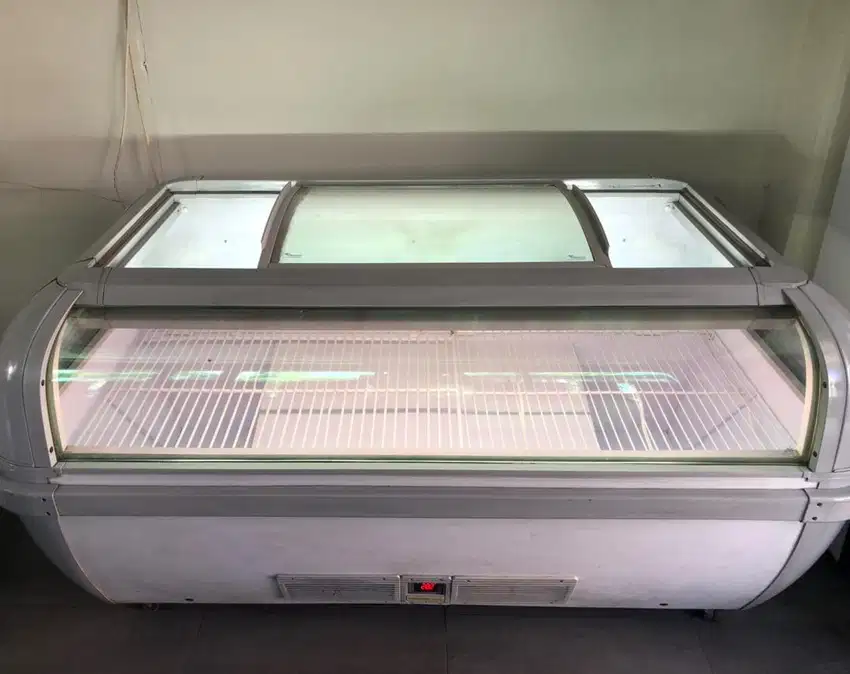 Freezer Kaca Glass Sliding Display (ex.Giant Supermarket)