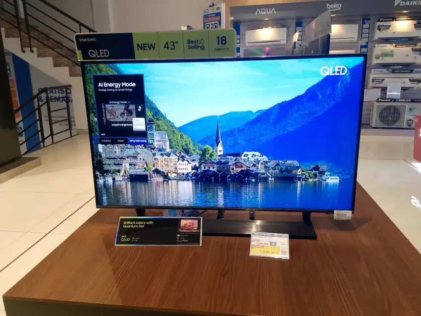 SAMSUNG UHD Smart TV 55 Inch UA55DU8000