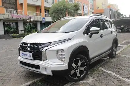 Pajak Panjang - Mitsubishi Xpander 1.5 Cross Premium Package AT 2022