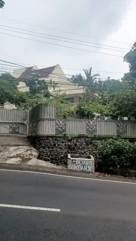 Villa MEWAH Murah NOL JALAN RAYA TRETES