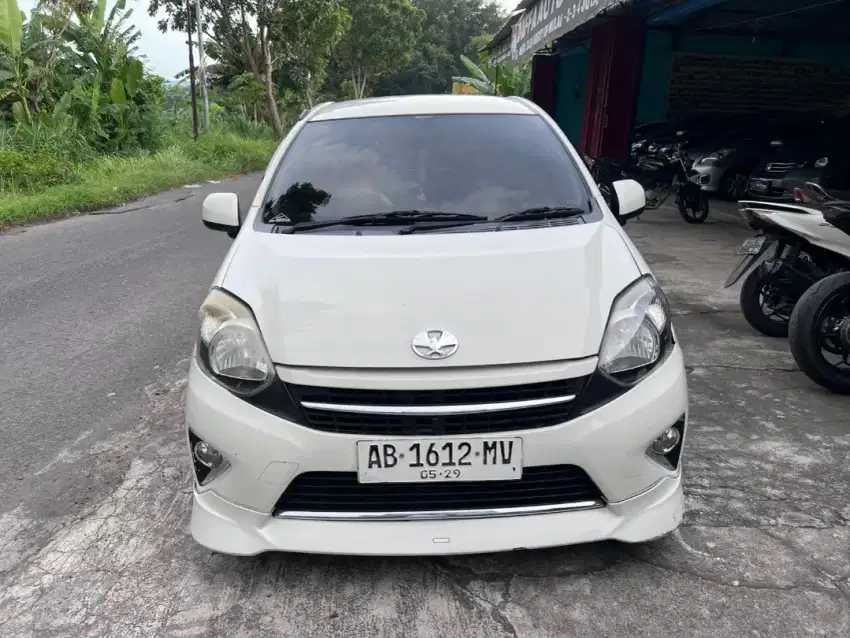 DP 5 Jt. AGYA G TRD 2014 AUTOMATIC