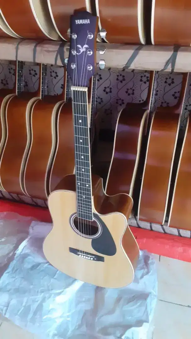 gitar yamaha rasa baru