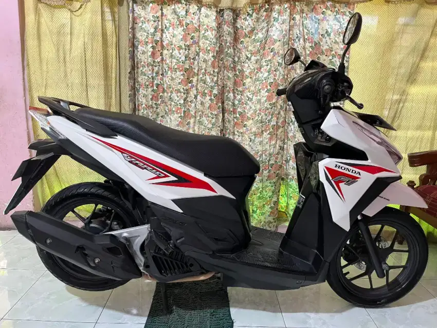 Vario 125 tahun 2015