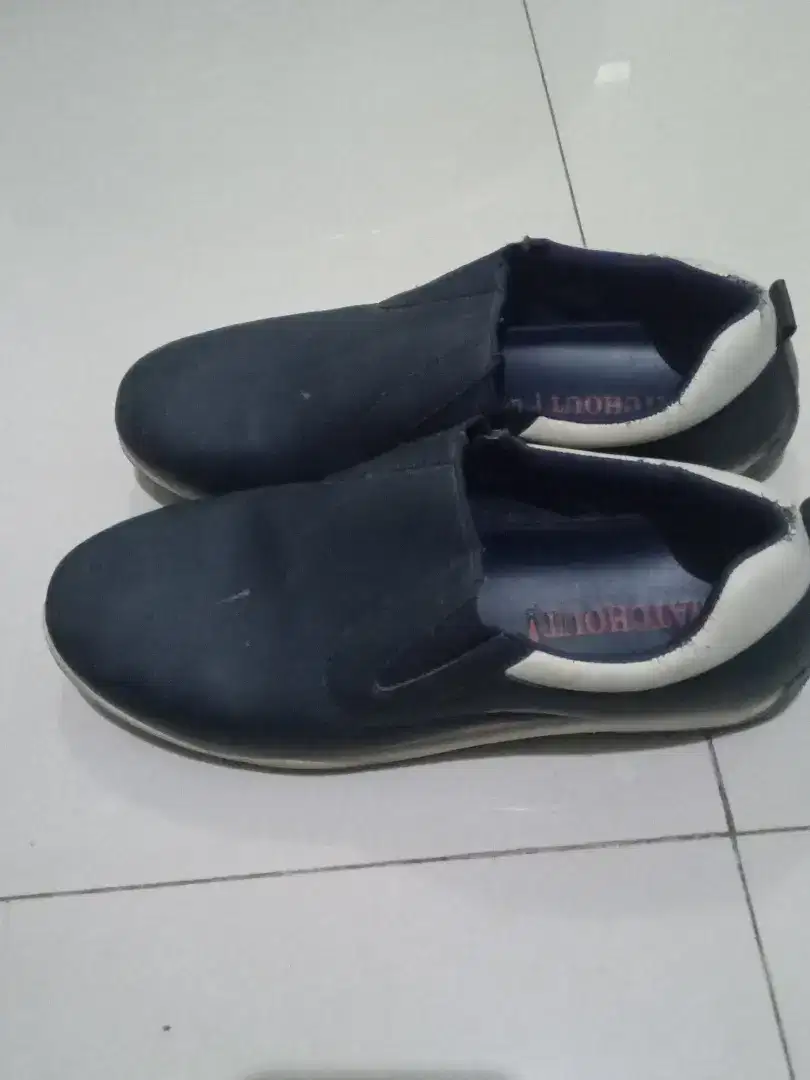 Sepatu watchout original