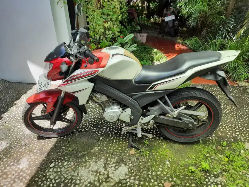 Dijual Cepat Yamaha Vixion tahun 2013