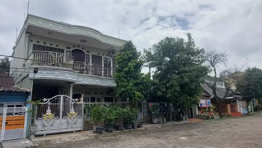 Dijual Rumah Bonus Toko di Pondok Cilegon Indah Cilegon Banten
