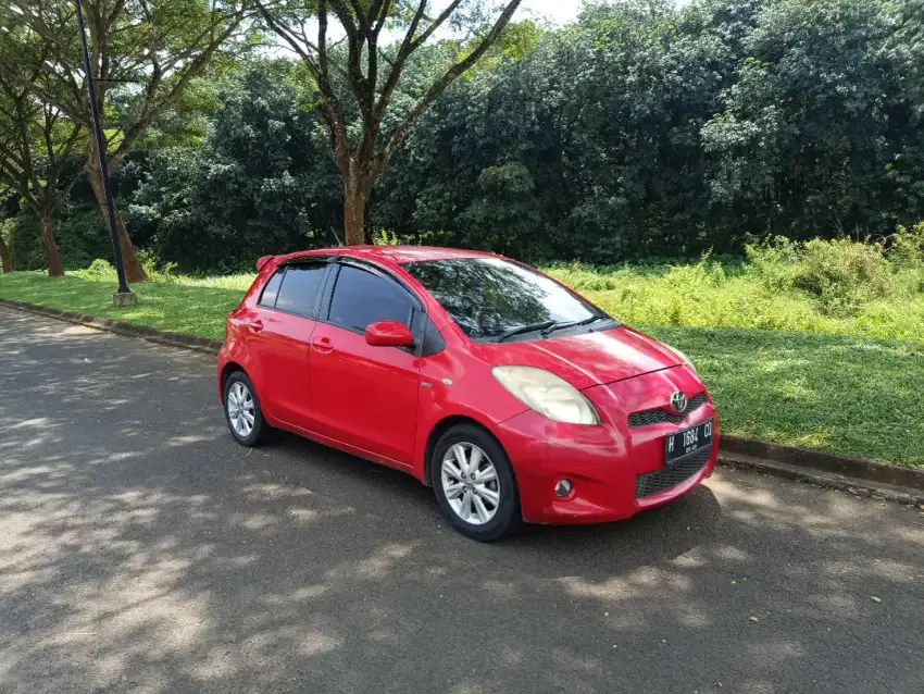 Yaris J 2012 Manual