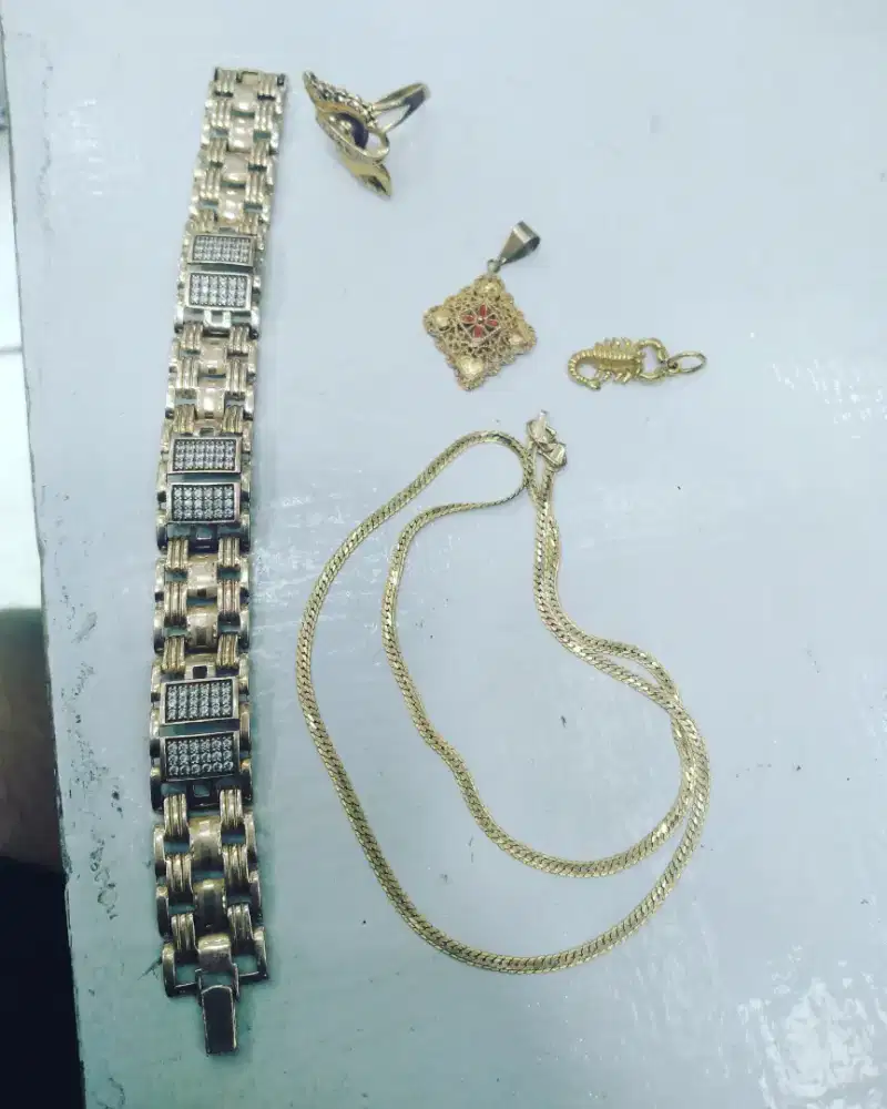 Terima jual emas dan berlian dengan harga tinggi