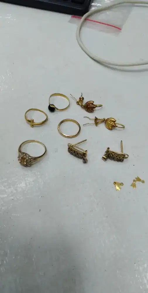 Terima jual emas dari toko lain dengan harga pasaran