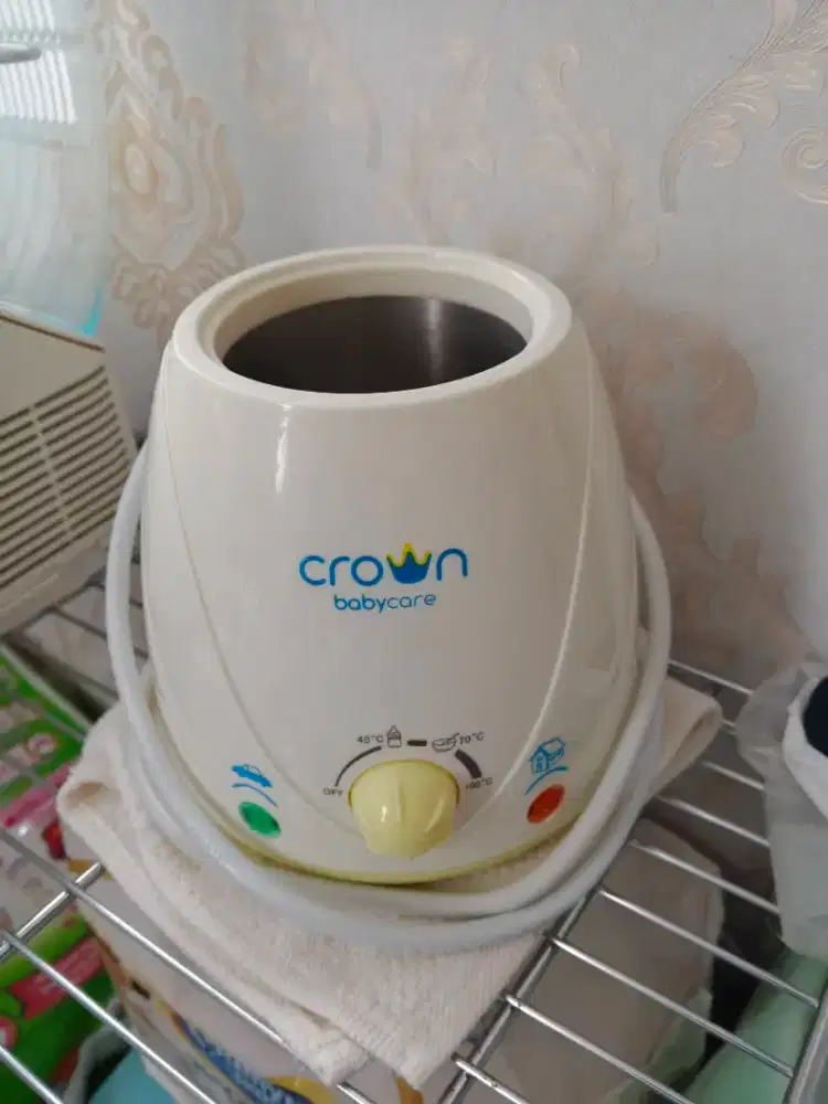 CROWN Baby Care