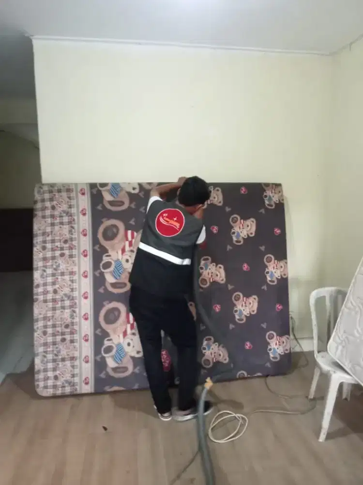 Jasa cuci kasur,sofa,karpet,jok mobil,interior mobil,vyniel,horden,dll