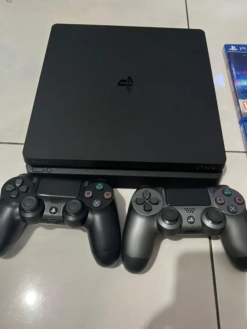 Jual Ps4 Slim Istimewa