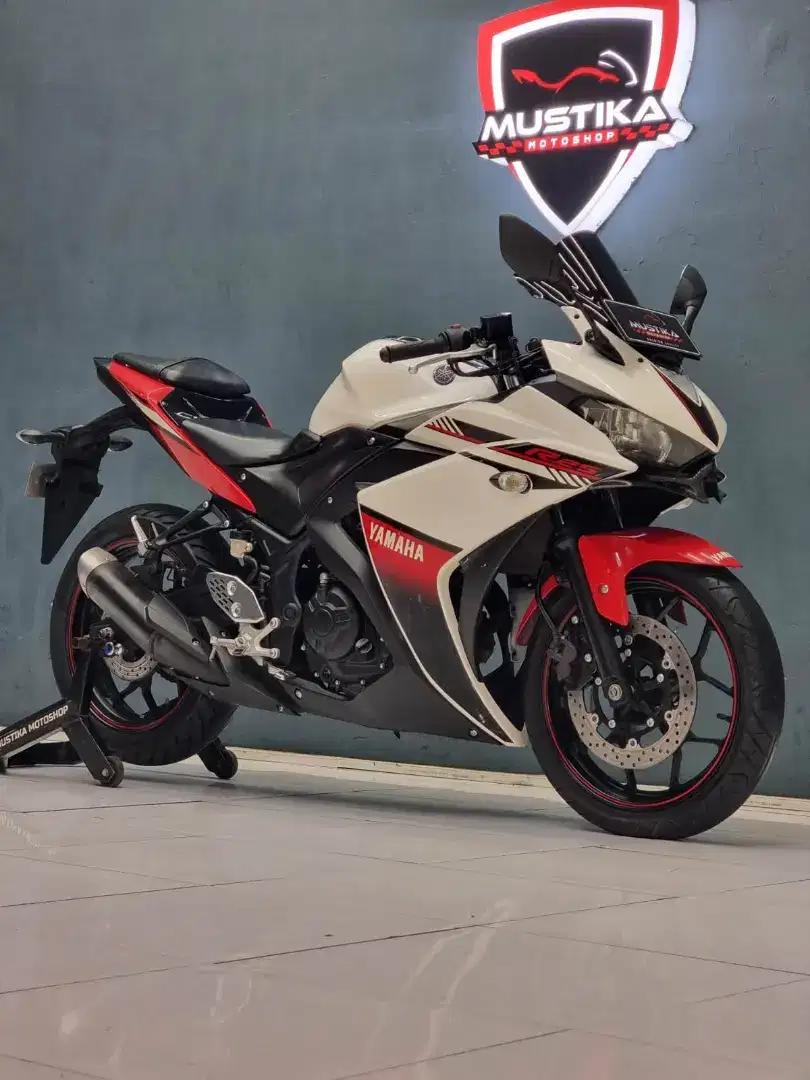 Perfect Condition!!Yamaha R25 2016 Plat Jatim Warna Favorit-Mustika