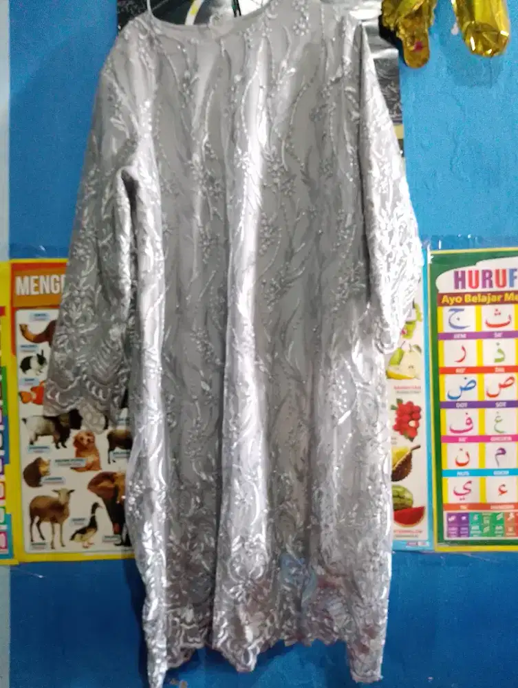 Preloved kebaya wanita