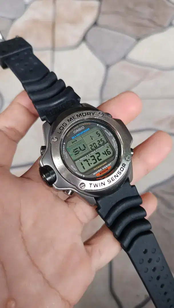 Casio spf-100 titanium original depth meter ganteng