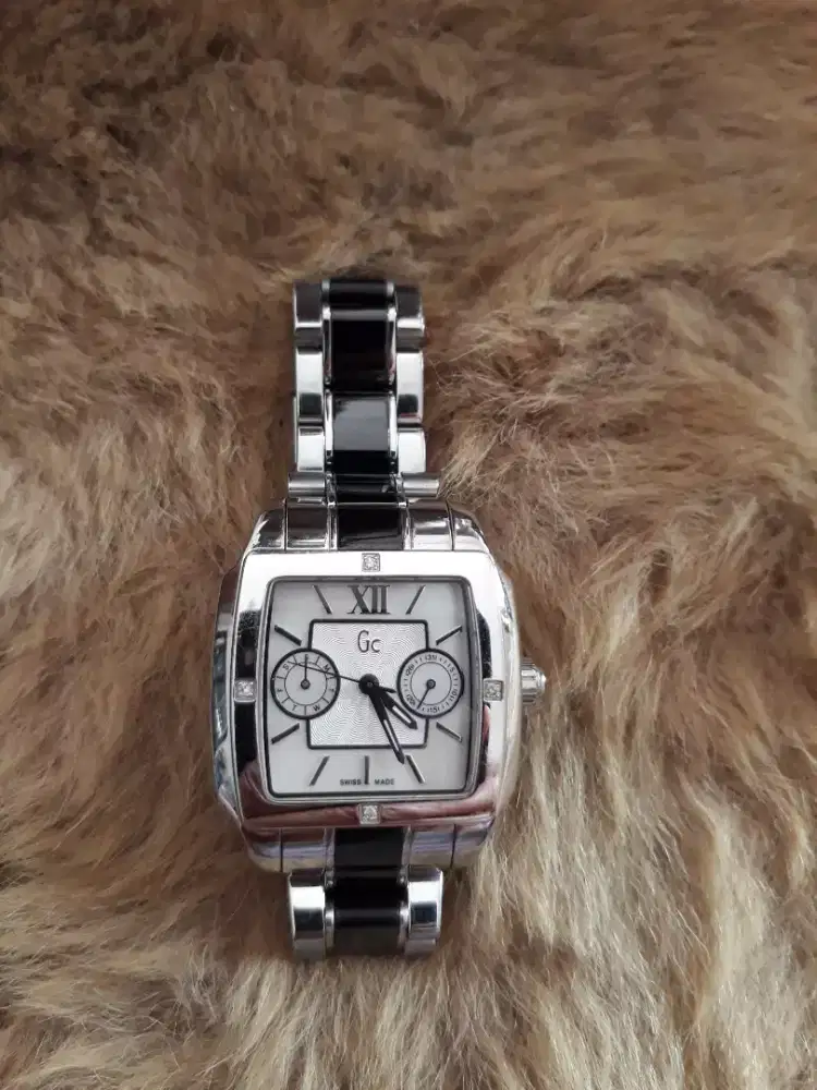 Guess Swiss Made ladies diamond