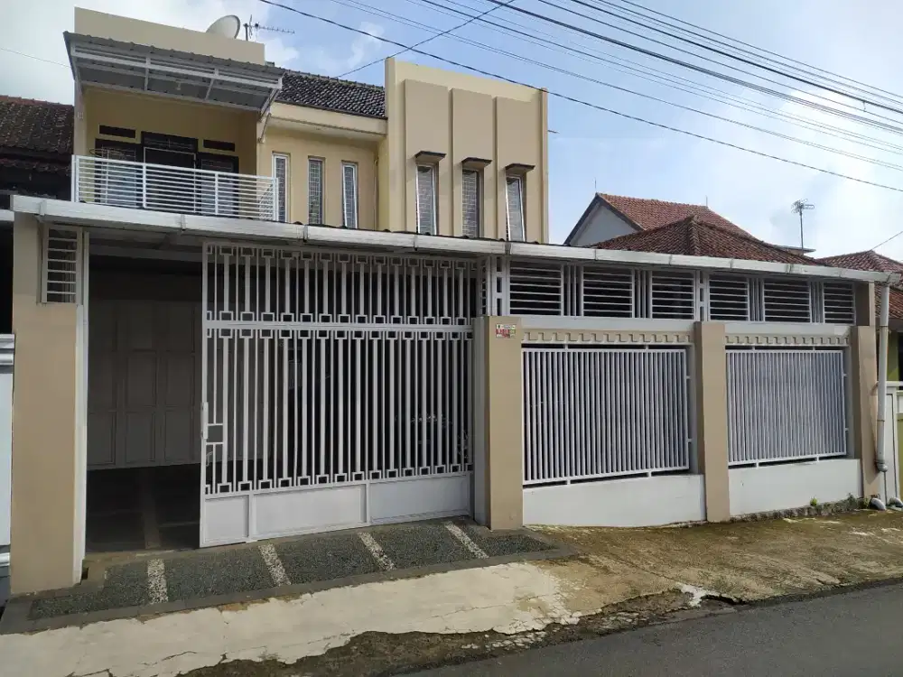 Rumah Villa Siap Pakai Kaki Gunung Ciremai Cilimus Kuningan Jawa Barat