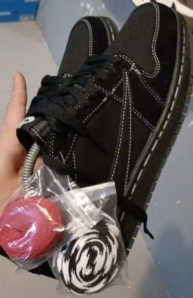 Nike Jordan Travis Scott - Black Phantom