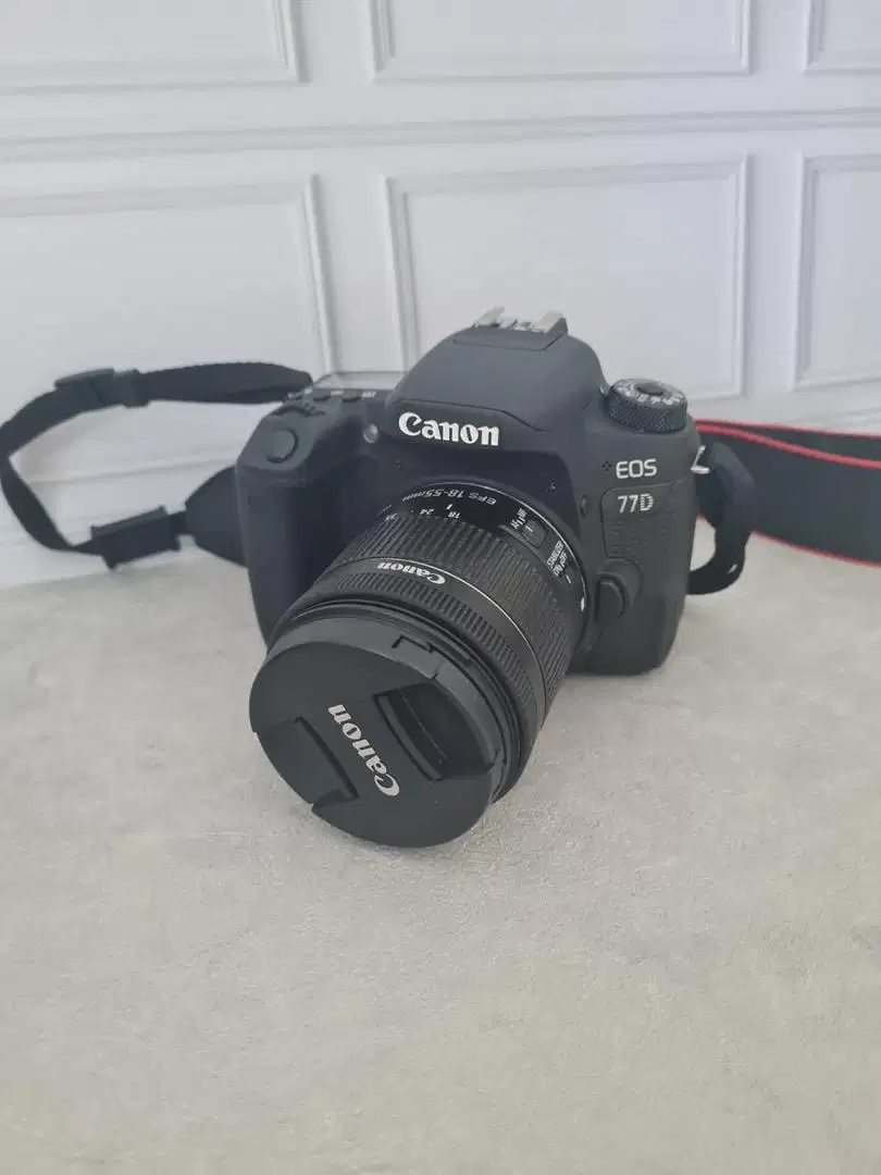 Kamera dslr canon eos 77D +lensa kit